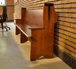 Een van de originele kerkbanken
              <br/>
              Richard Keijzer, 2014-09-14